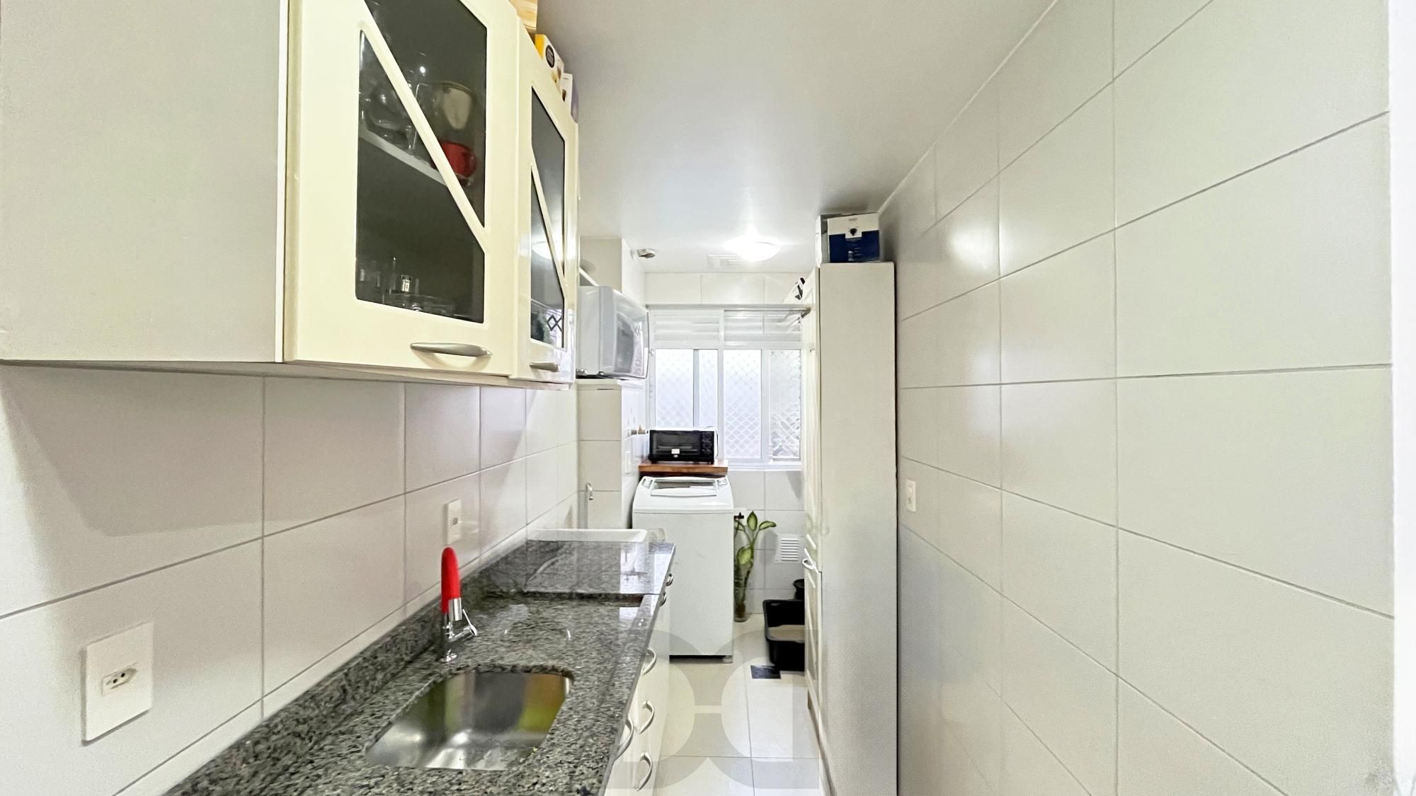 Apartamento 82m² - três dormitórios, suíte, duas vagas de garagem — foto 6