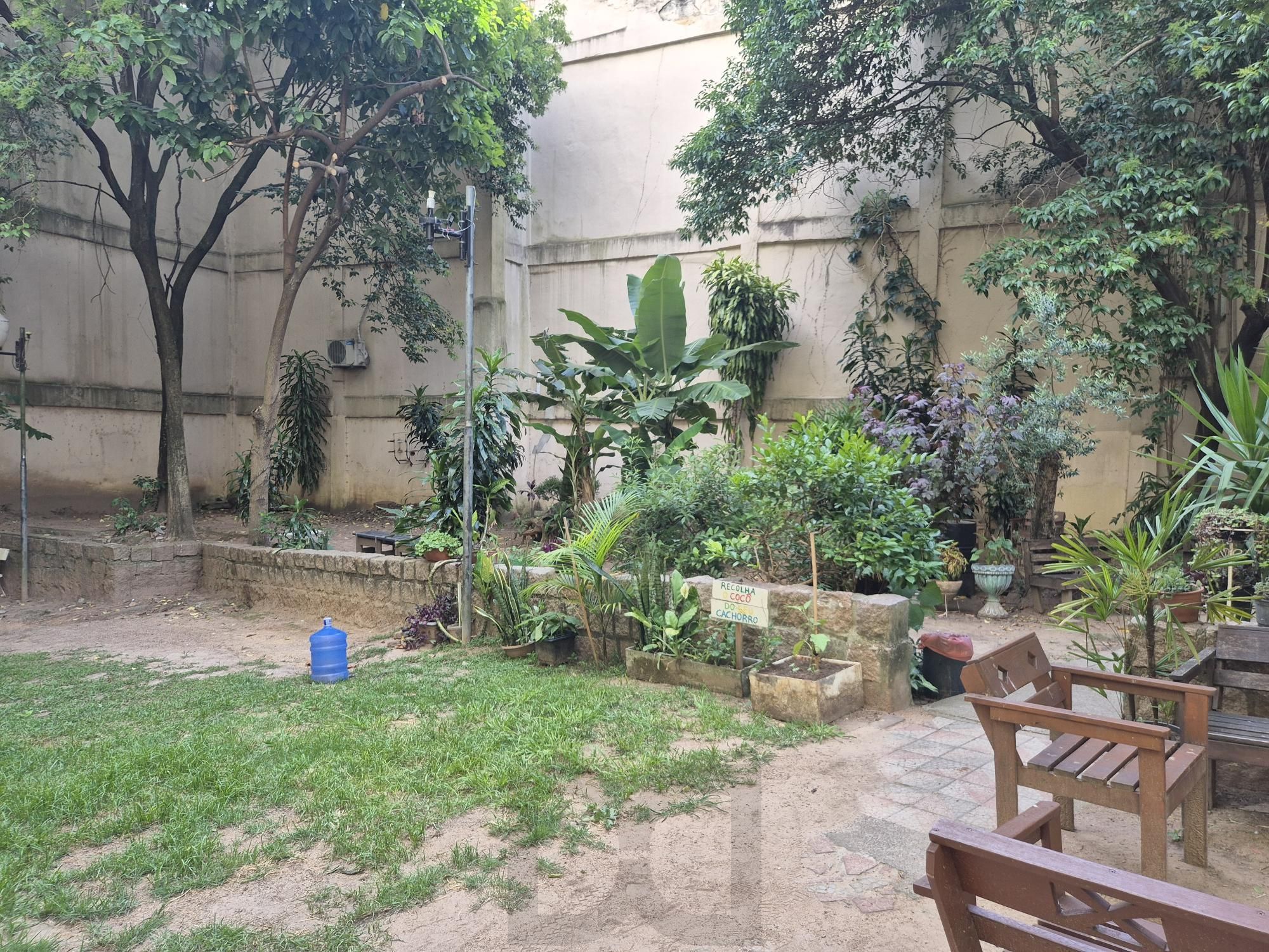 2 dormitório com área externa e churrasqueira — foto 3