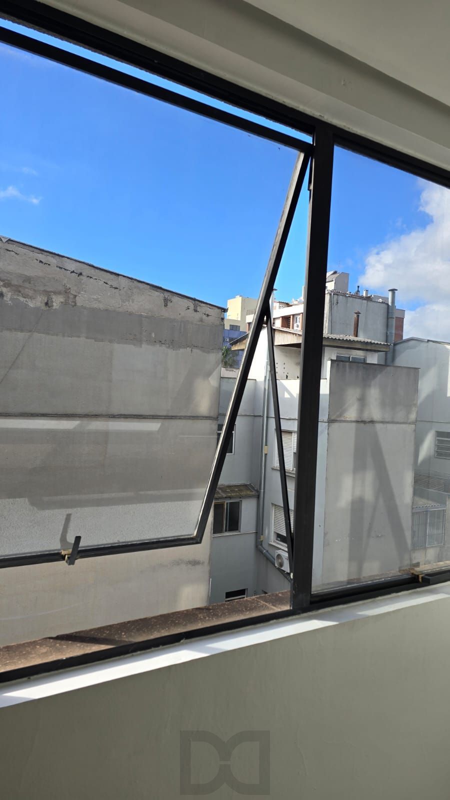 Sala a venda no Menino Deus — foto 14