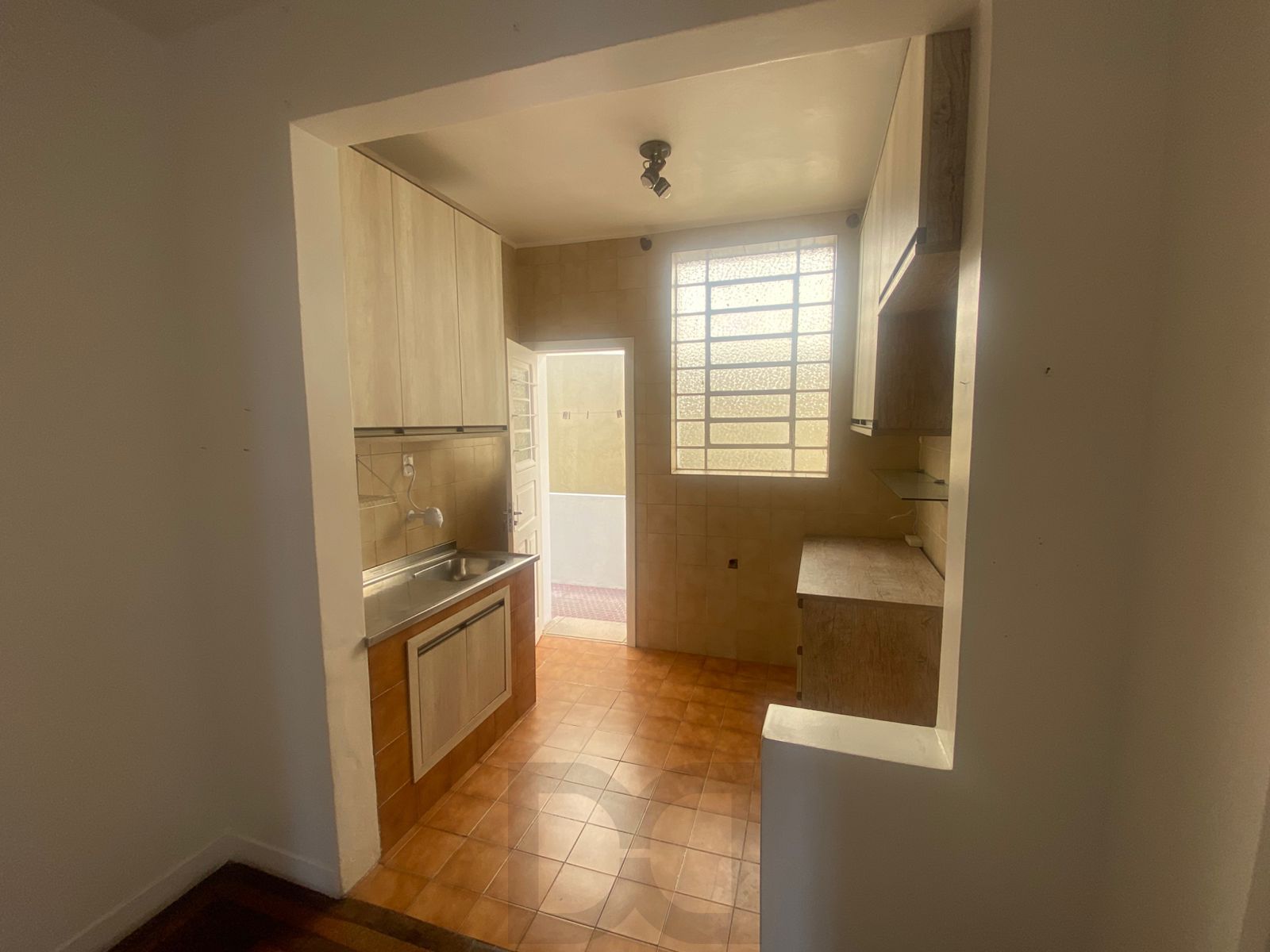 Apartamento 3 dormitórios 2 banheiros e sacada Menino Deus — foto 7