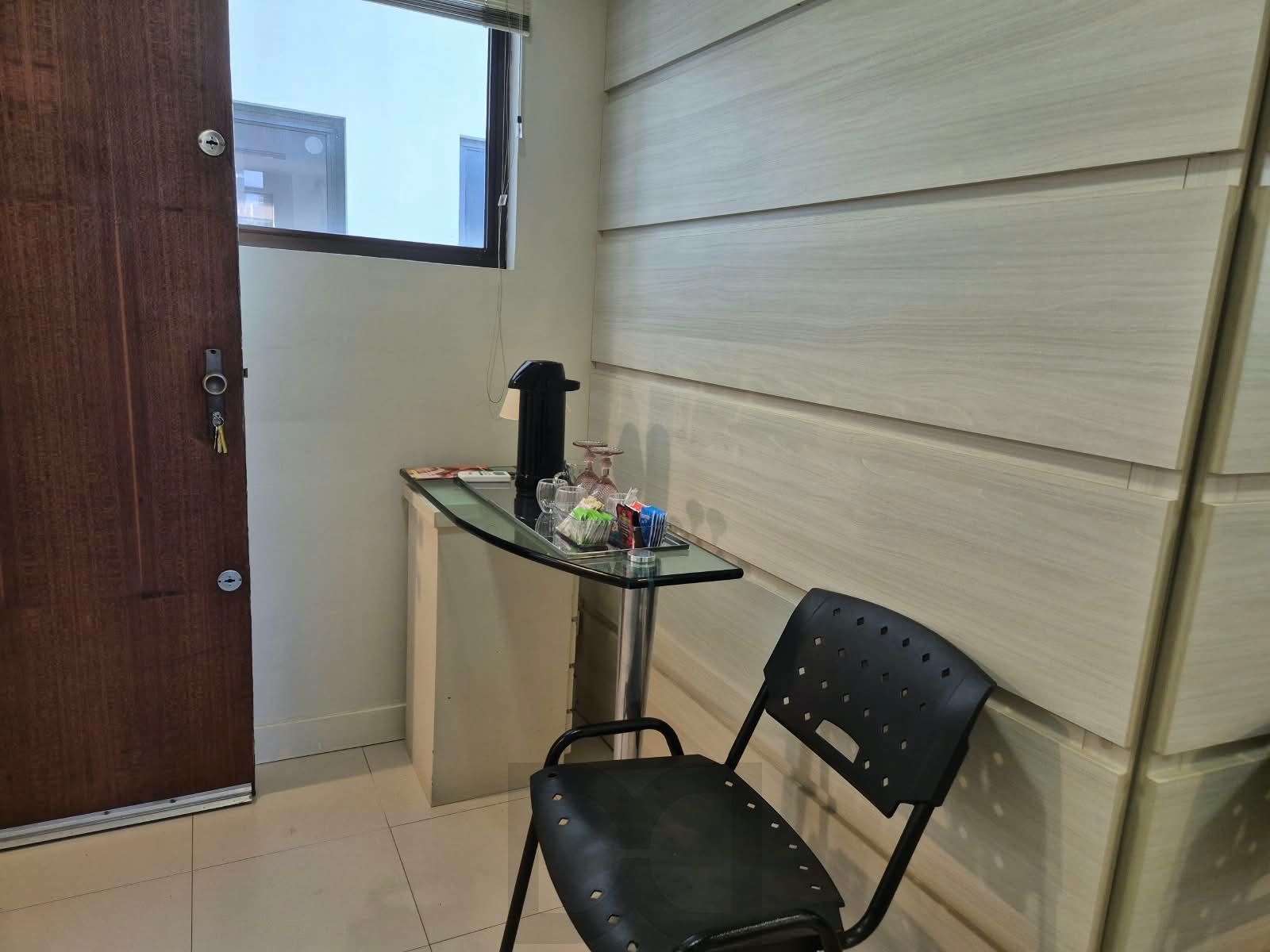 Sala comercial em formato consultório dentário — foto 7