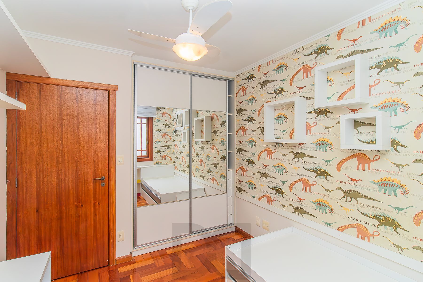 Apartamento semi mobiliado, impecável, com 126m² privativo. — foto 18