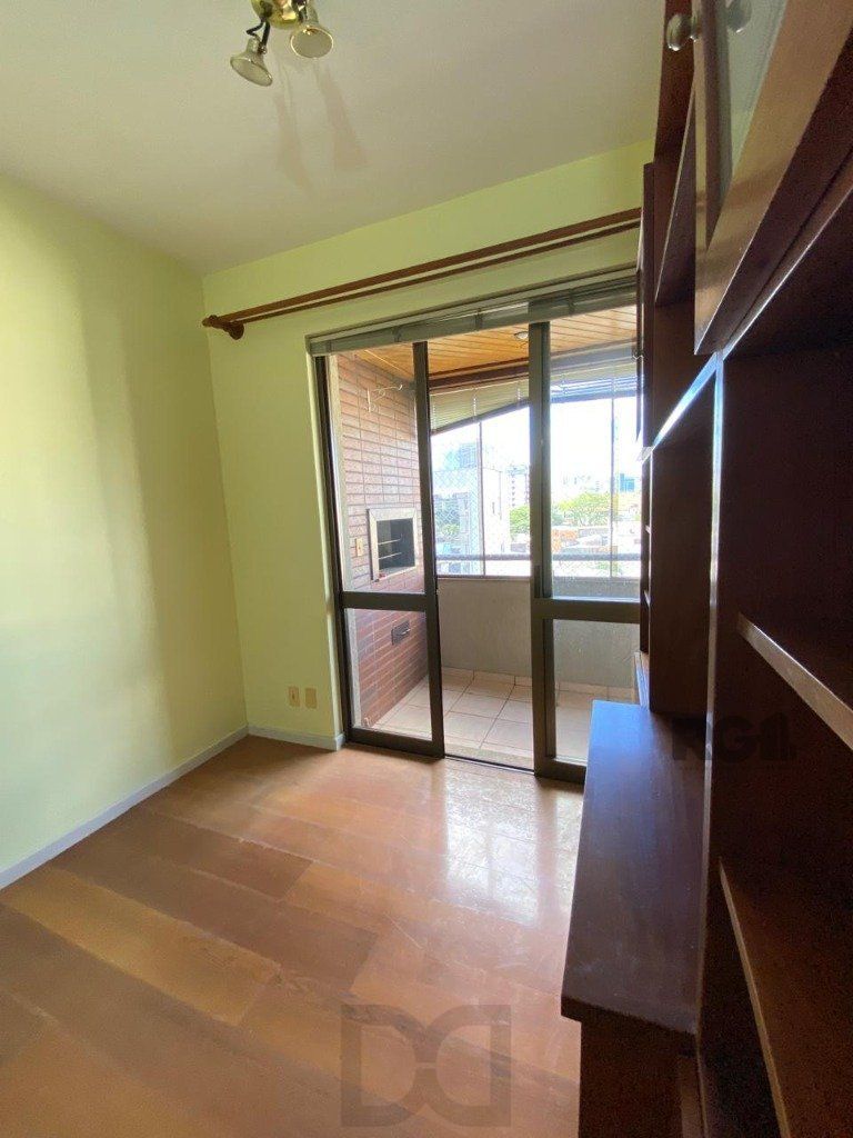 apartamento - 3 dormitórios - 1 vaga - 79,96 m² - MENINO DEUS — foto 14