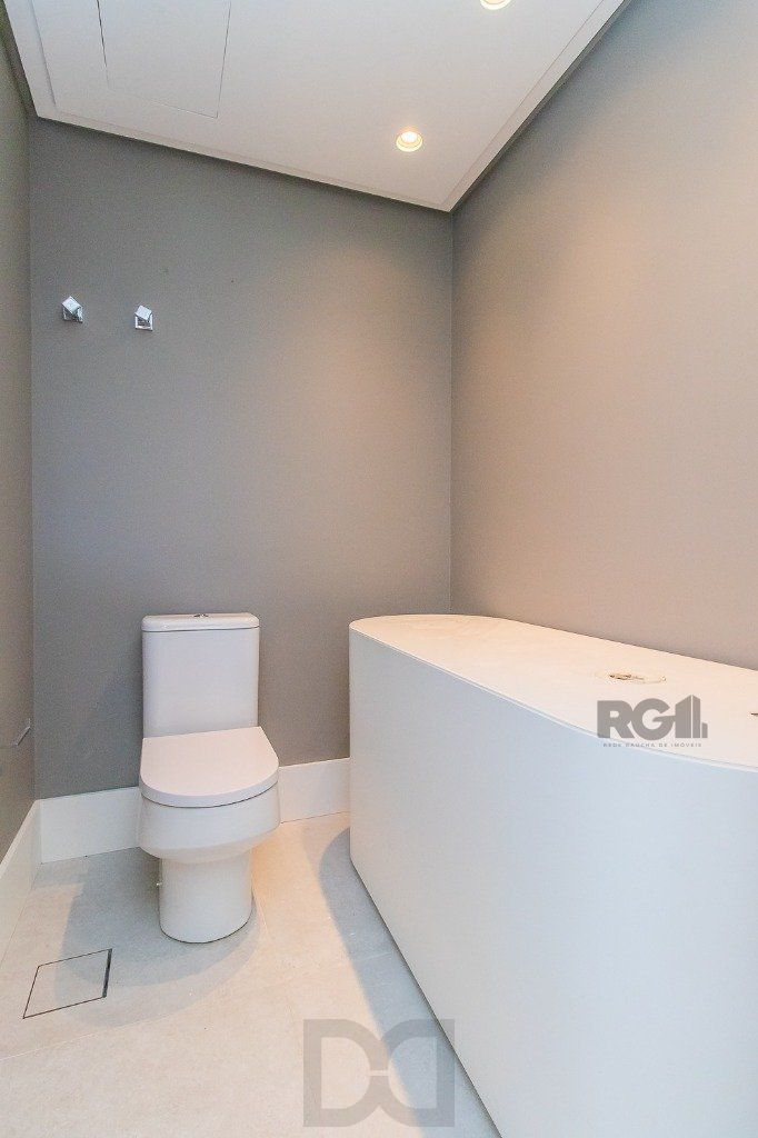 apartamento - 4 dormitórios - 4 vagas - 388,44 m² - Moinhos de Vento — foto 28