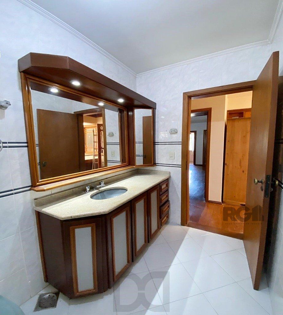 CASA - 4 dorms. - 3 vagas - 254,79 m² - SANTA TEREZA — foto 23