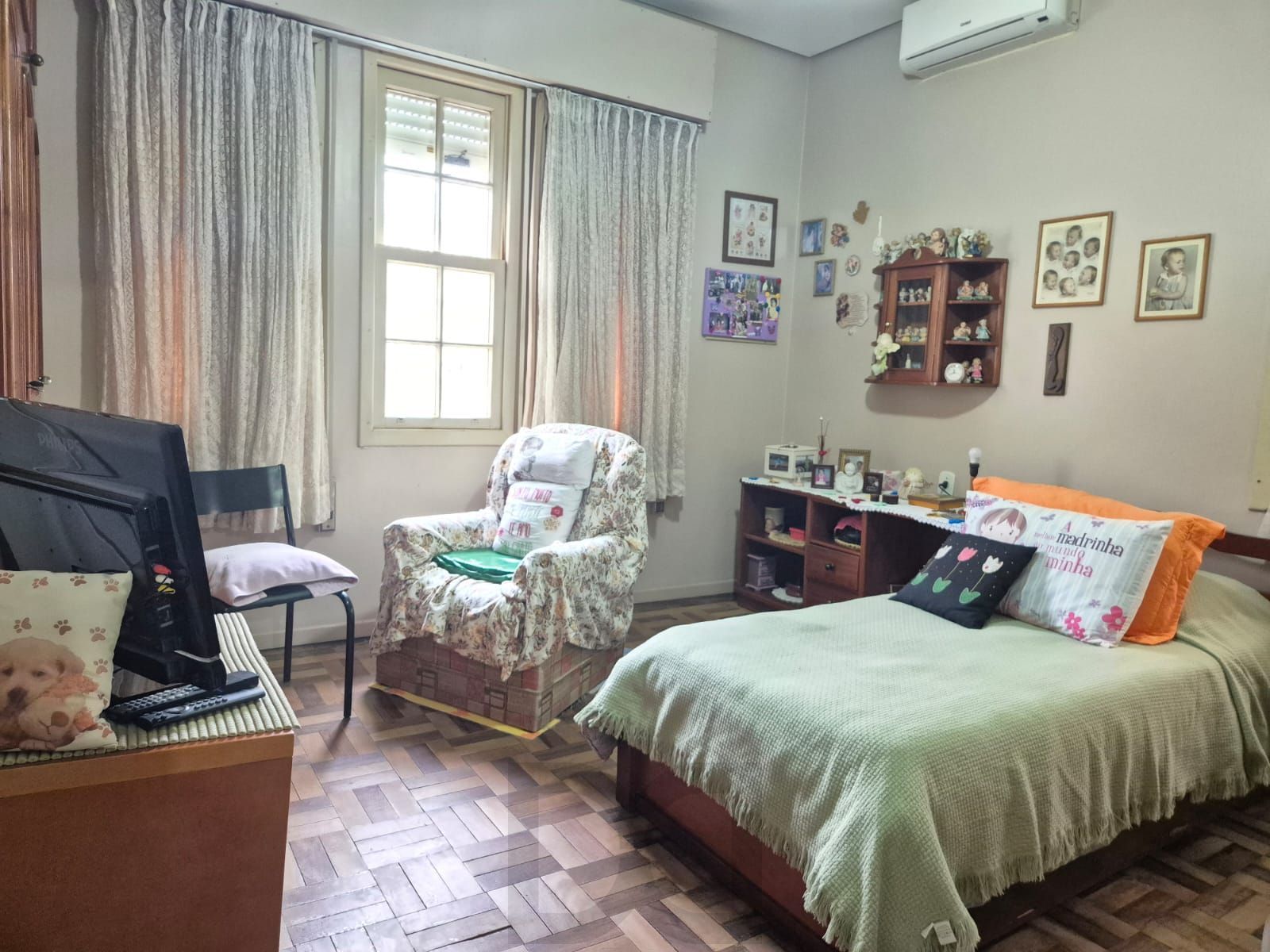 Terreno com 2 casas, totalizando 434,72m2. Excelente lotalização no coração do Menino Deus — foto 6