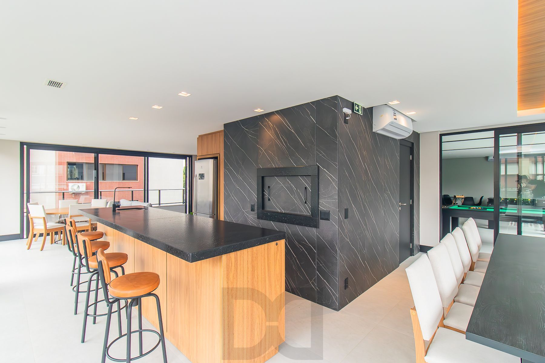 APARTAMENTO 3 dorm (1 suíte) 1 vaga dupla - 102,73m² - MENINO DEUS — foto 10