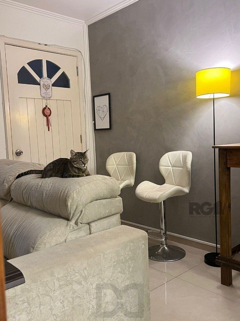 Casa Condominio para Venda - 70m², 2 dormitórios, sendo 1 suites, 2 vagas - Cavalhada — foto 6