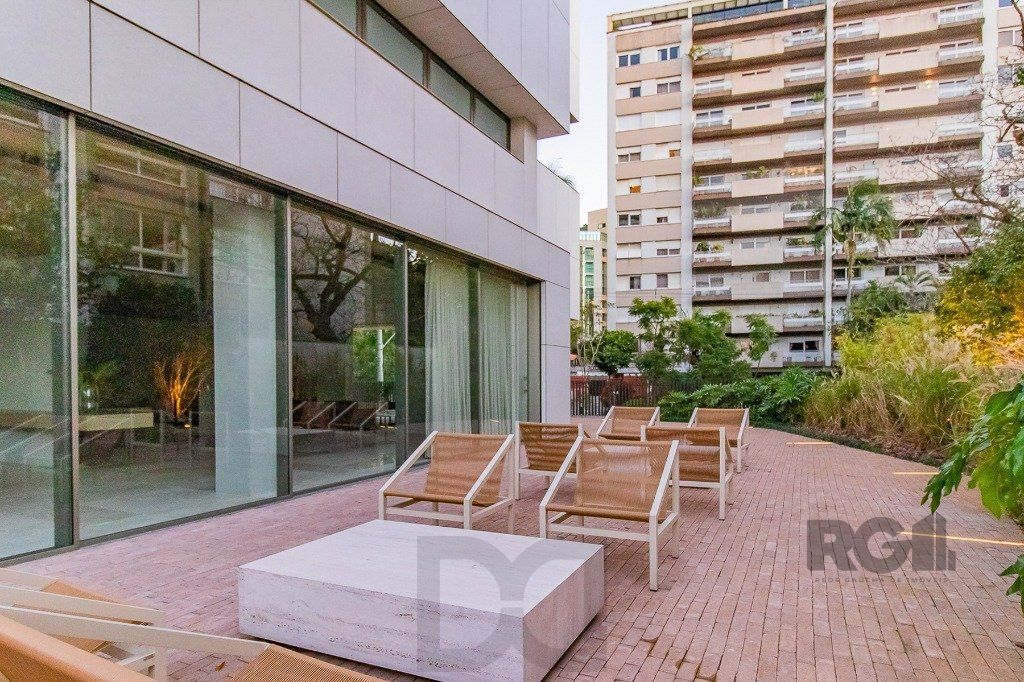 apartamento - 4 dormitórios - 4 vagas - 388,44 m² - Moinhos de Vento — foto 36