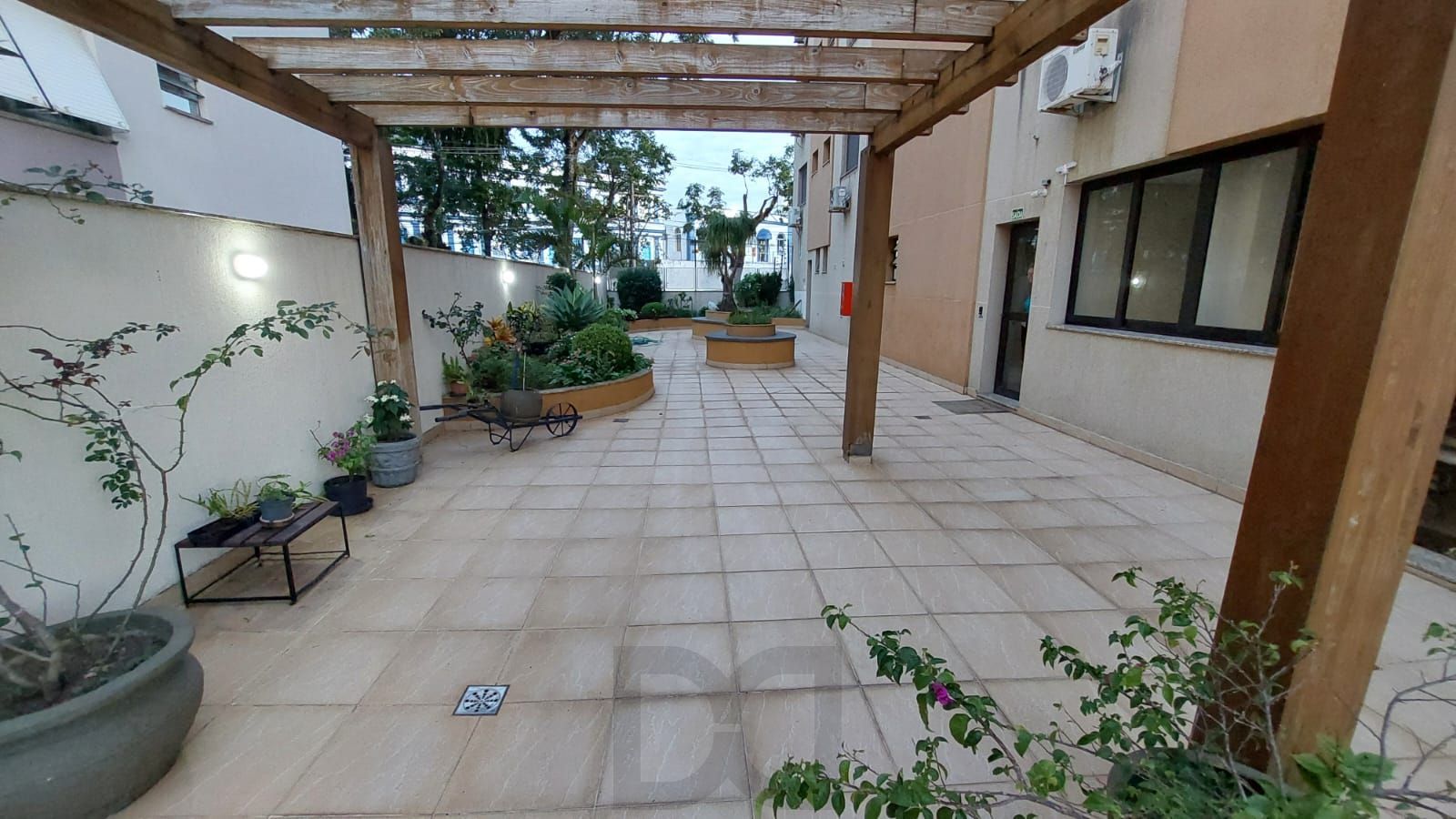 APARTAMENTO 2 DORMITÓRIOS - 70,19 m² - 2 VAGAS - MENINO DEUS — foto 16
