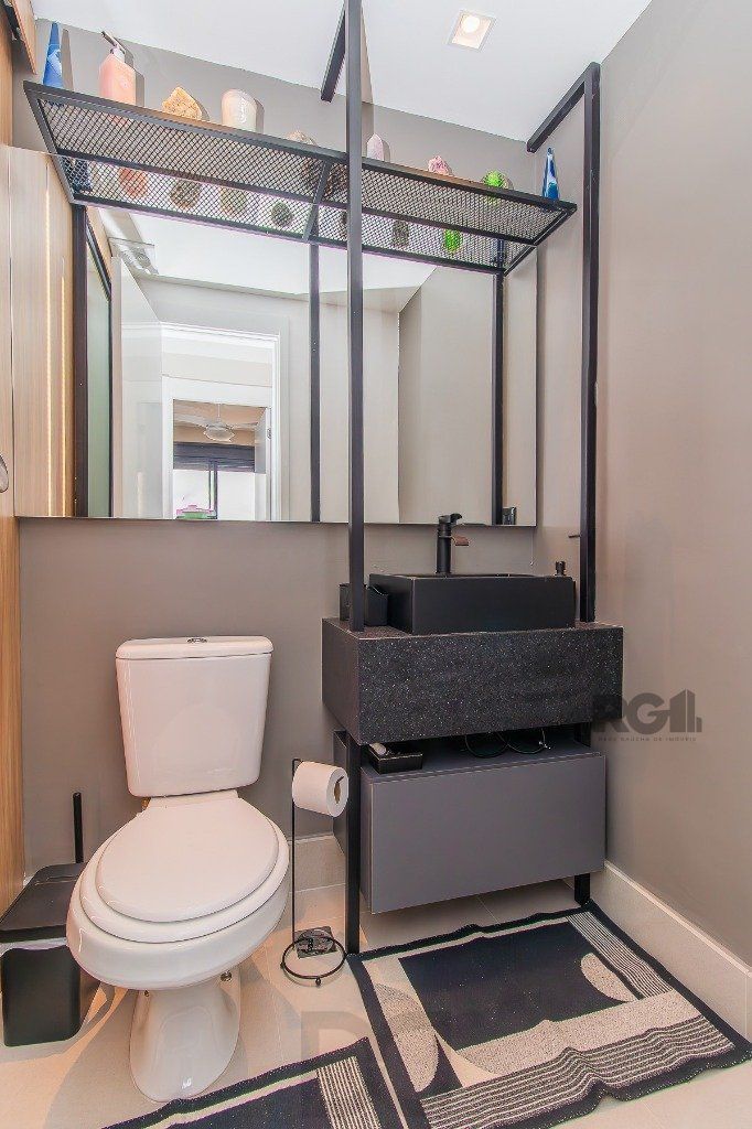 2 dormitórios, com suíte semi mobiliado — foto 10