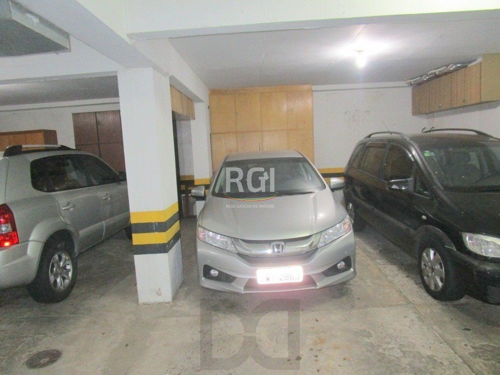 Apartamento para Venda - 145m², 3 dormitórios, sendo 1 suites, 2 vagas - Menino Deus — foto 15