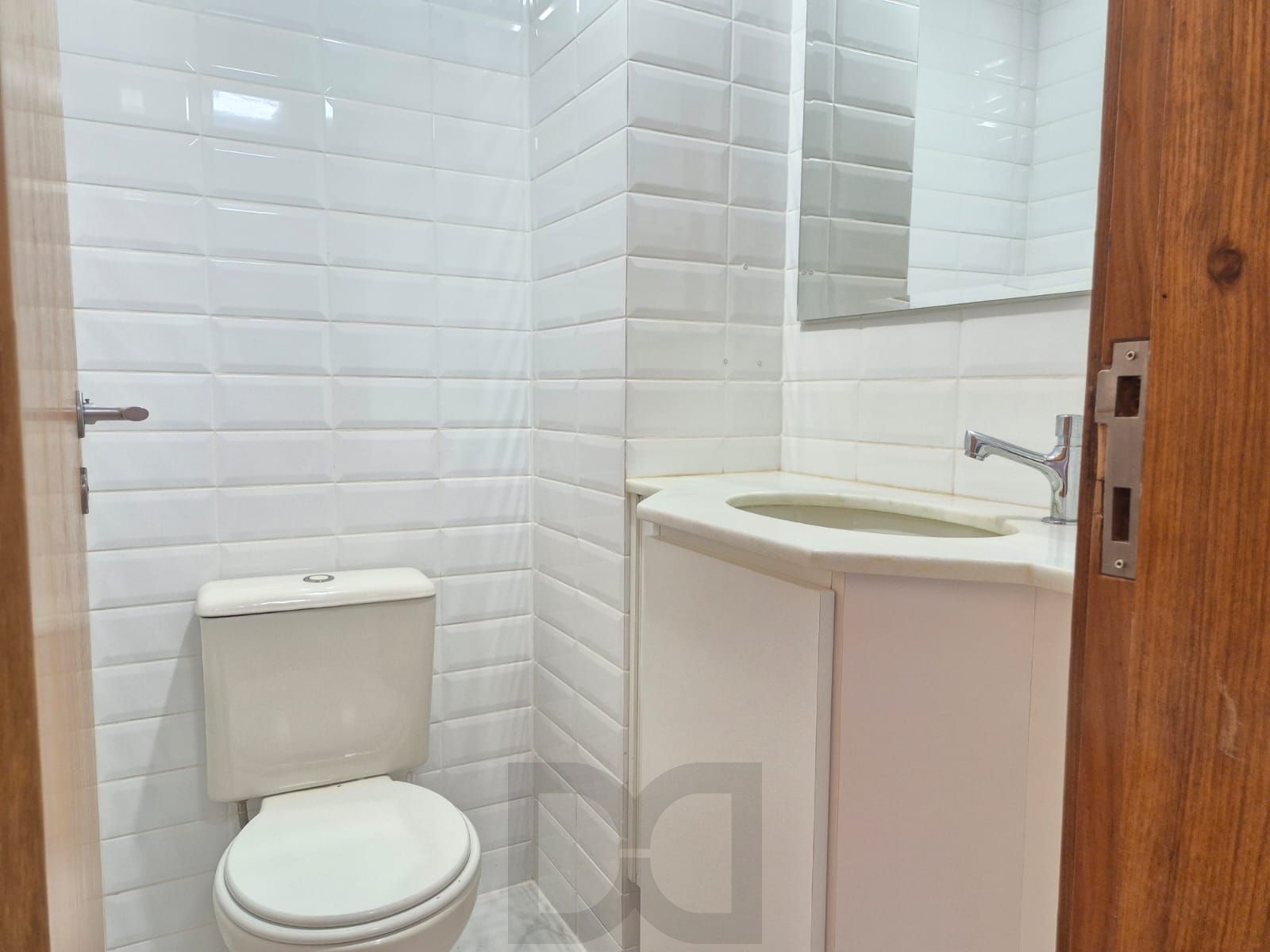 Sala reformada com box — foto 6