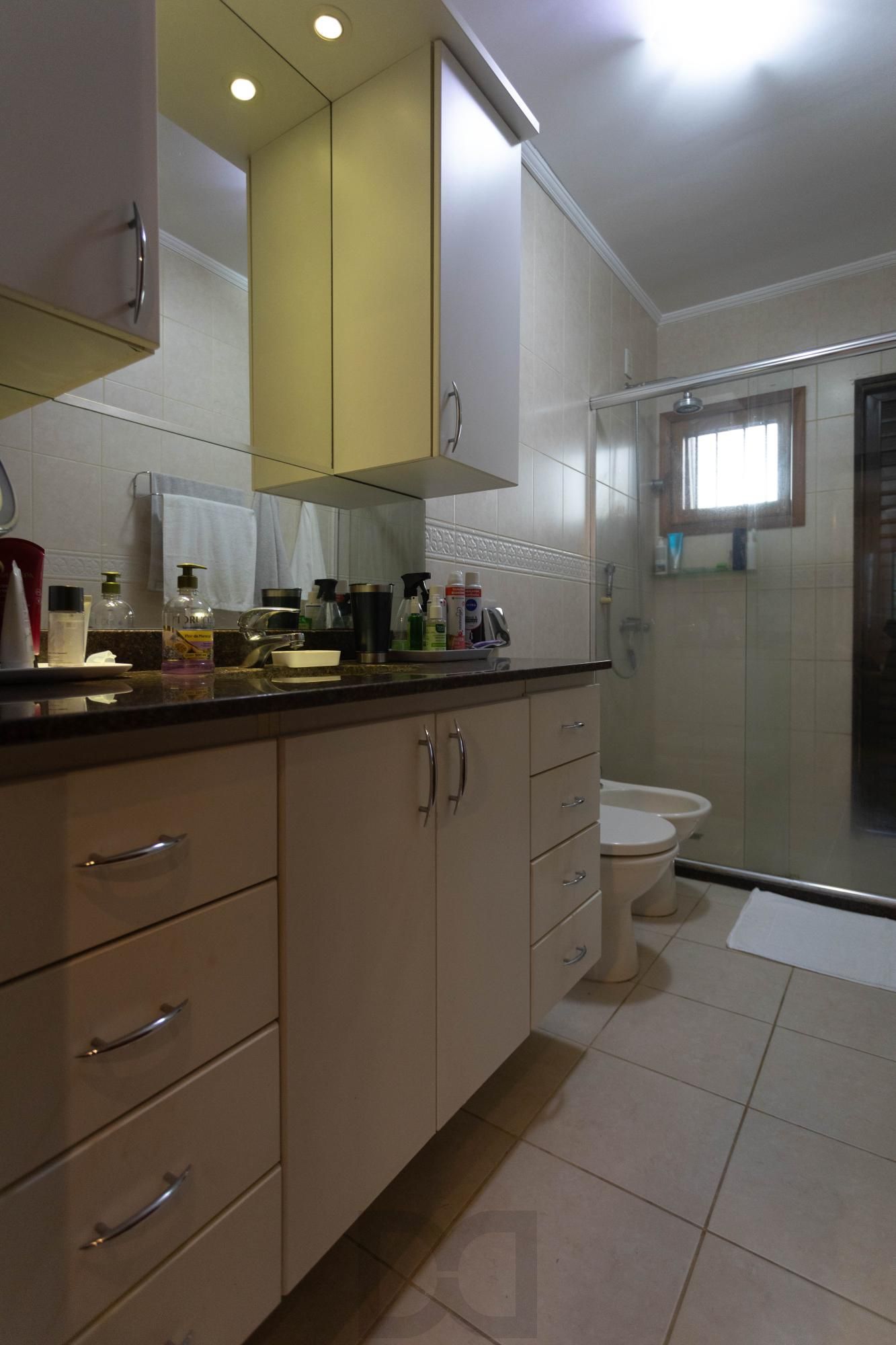 Casa no Chácara das Pedras com piscina e 316m2 — foto 35