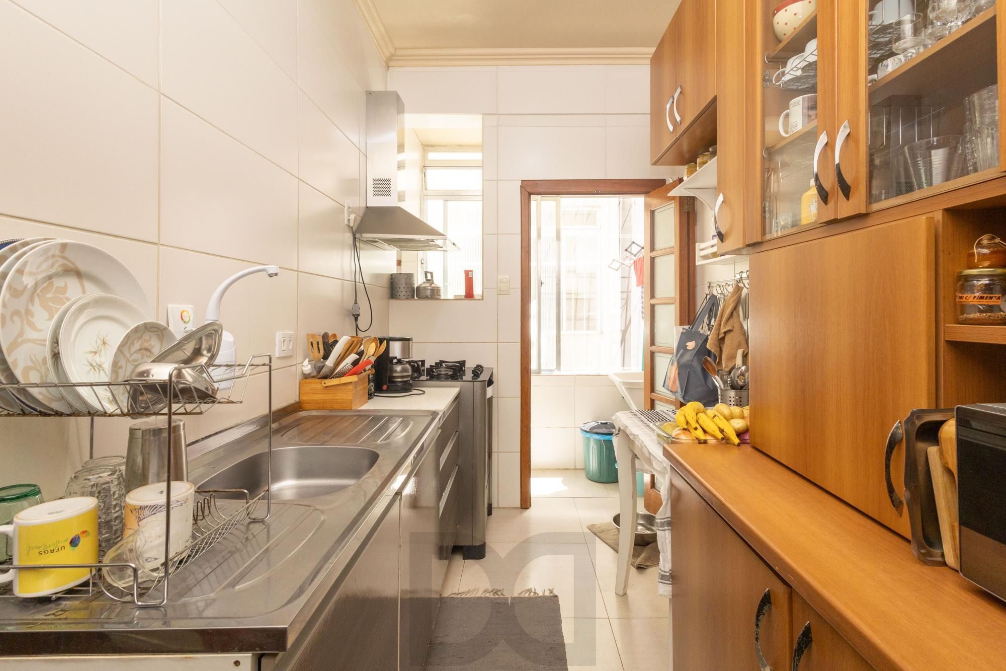2 dormitórios em frente à Redenção | 54m² | R$ 350 mil — foto 10