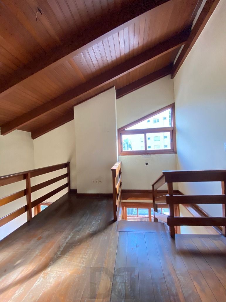 Cobertura 196m² 3 dorm. 1 Suíte + 2 vagas Petrópolis - Porto Alegre — foto 21