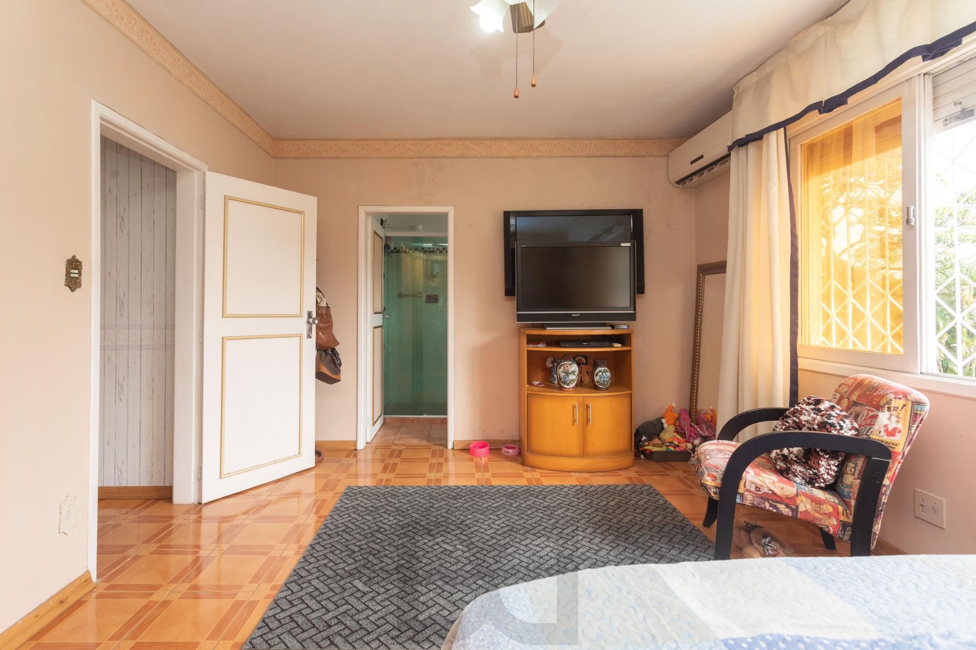Casa com piscina e 470m2 no Chácara das Pedras — foto 16