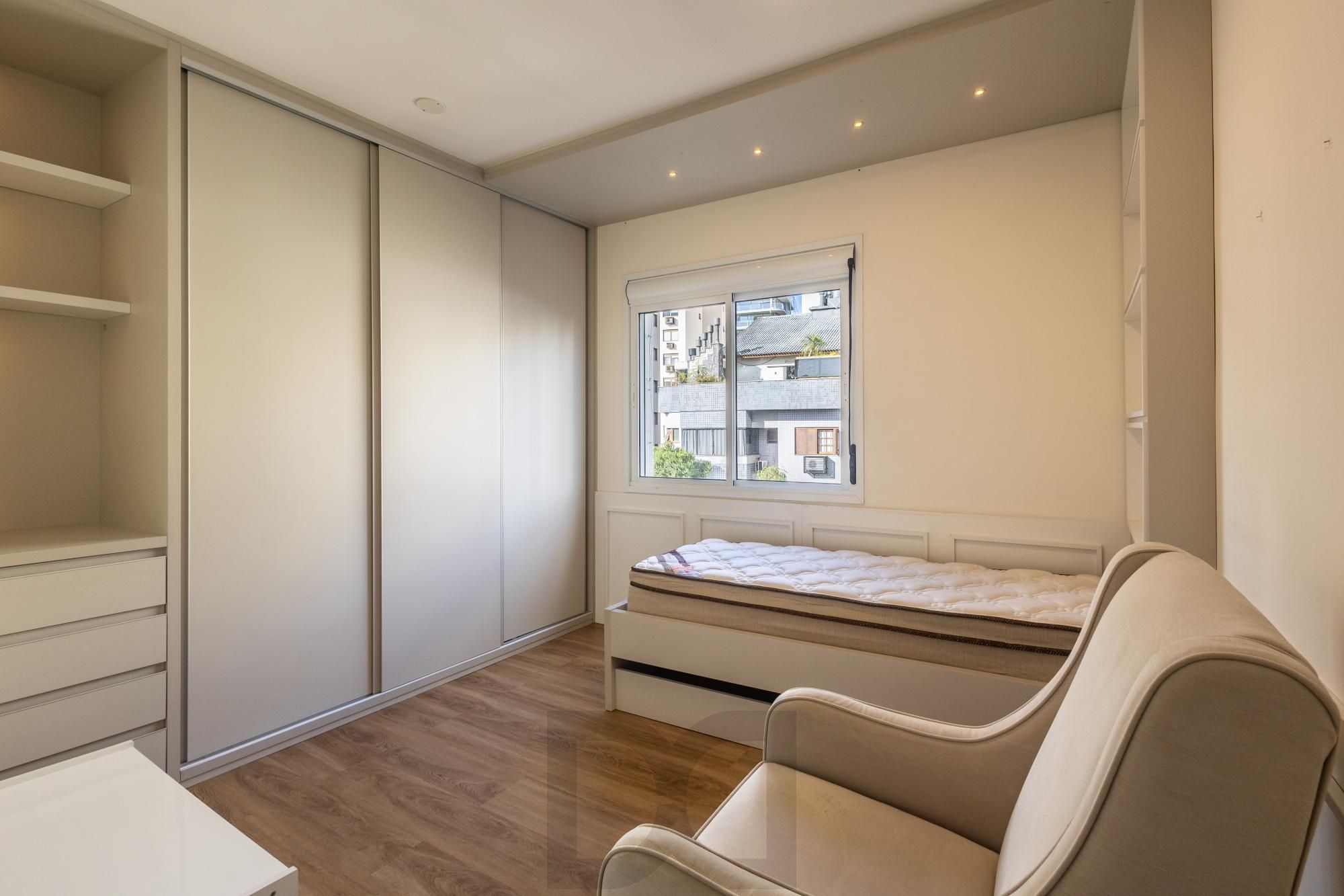 Apartamento de 92m² 2 Suítes à venda no Condomínio Marseille | Rio Branco | R$ 1.290.000,00 — foto 19