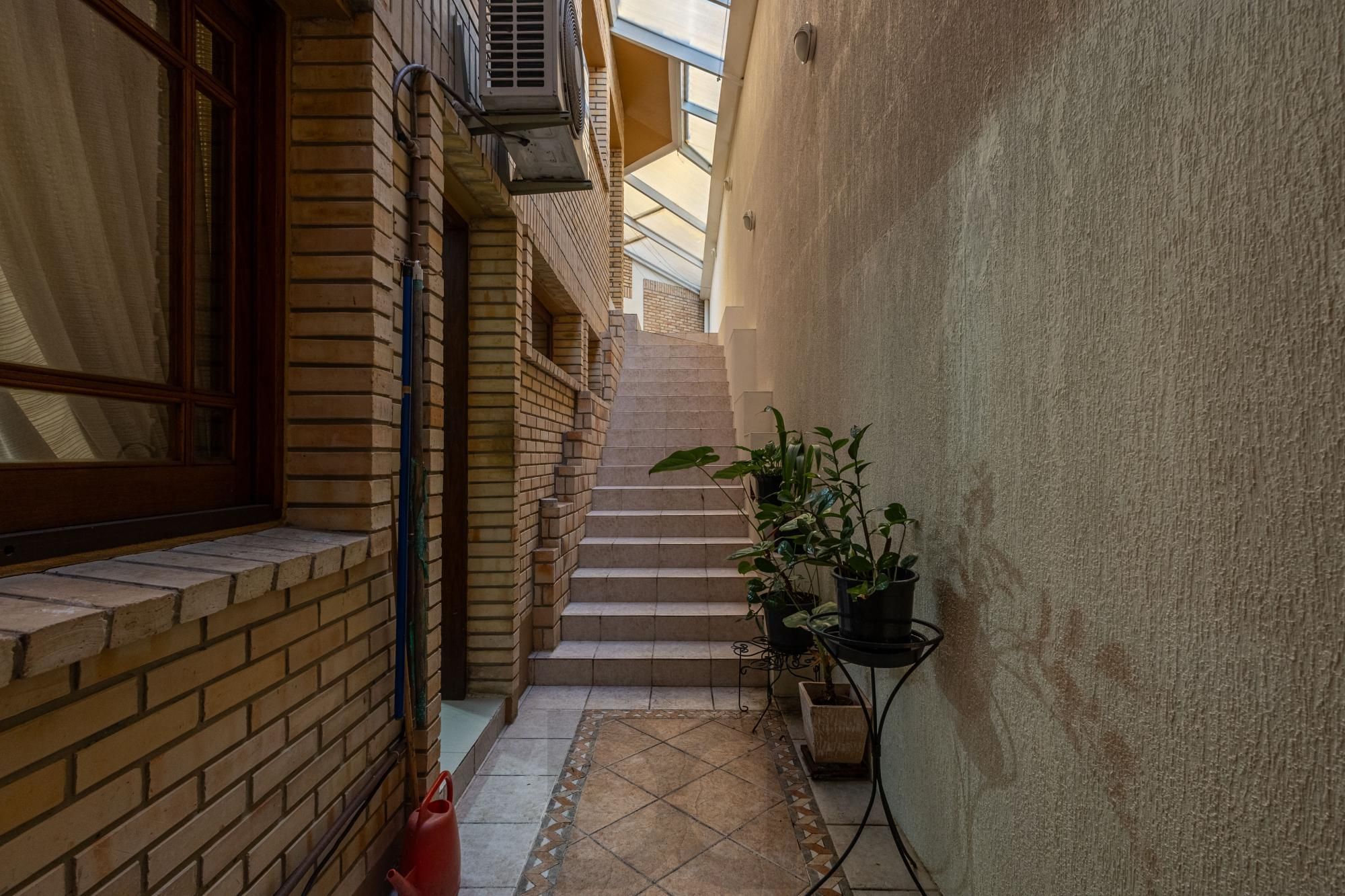 Casa com 374 m² | 3 suítes | Piscina | Ao lado do Jardim Europa — foto 20