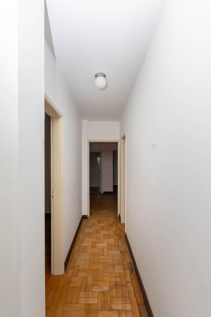 Apartamento 3 dorm. 88m² Cidade Baixa - Porto Alegre — foto 13