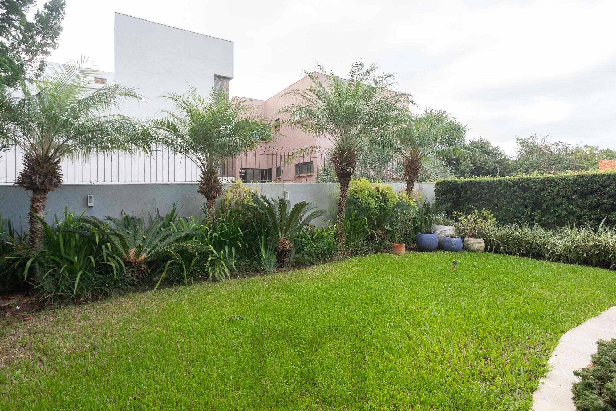 Casa com piscina no Chácara das Pedras — foto 39