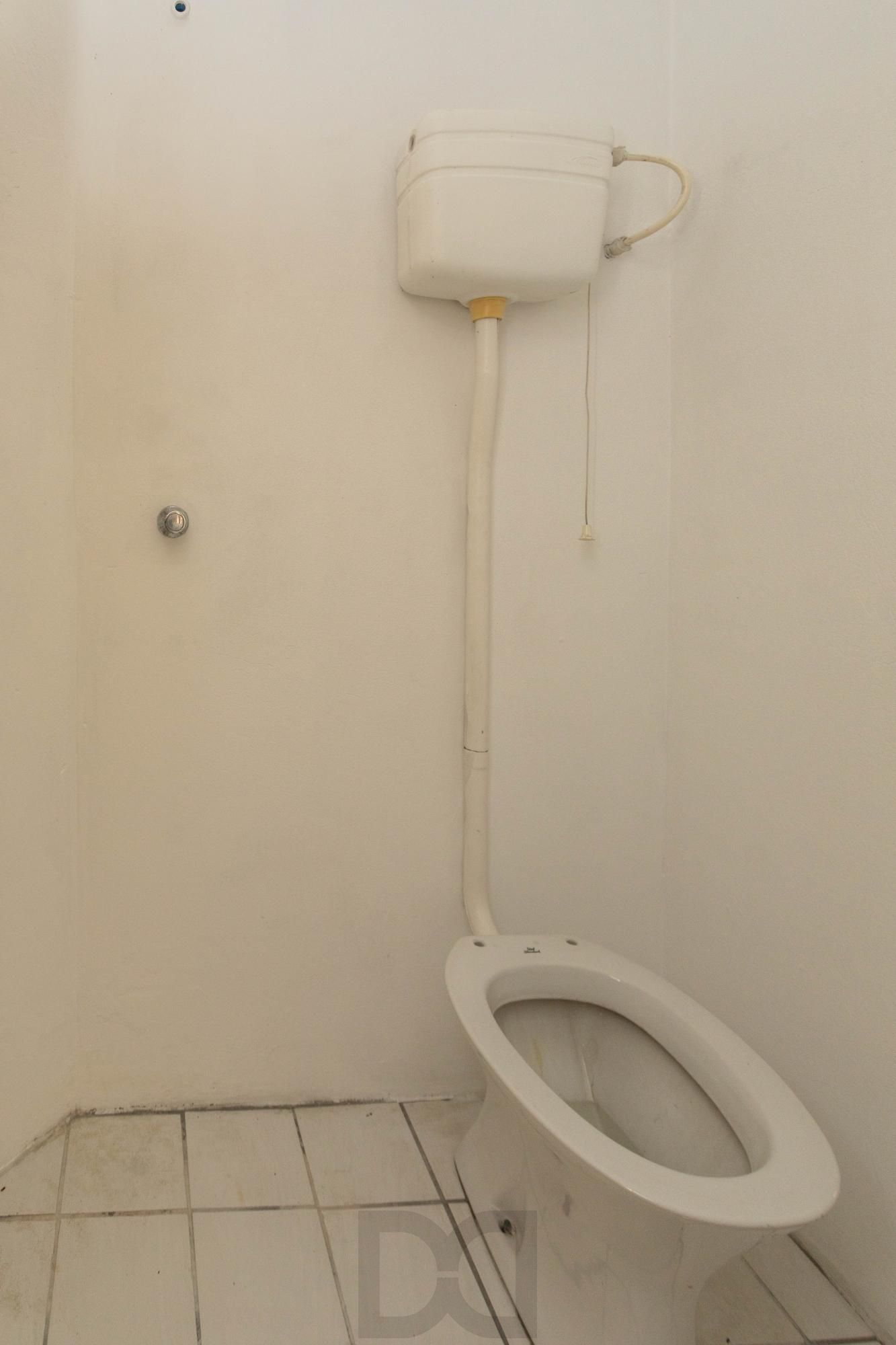 Amplo Apartamento de 3 Dormitórios com Sacada e Garagem na Av. Protásio Alves — foto 11