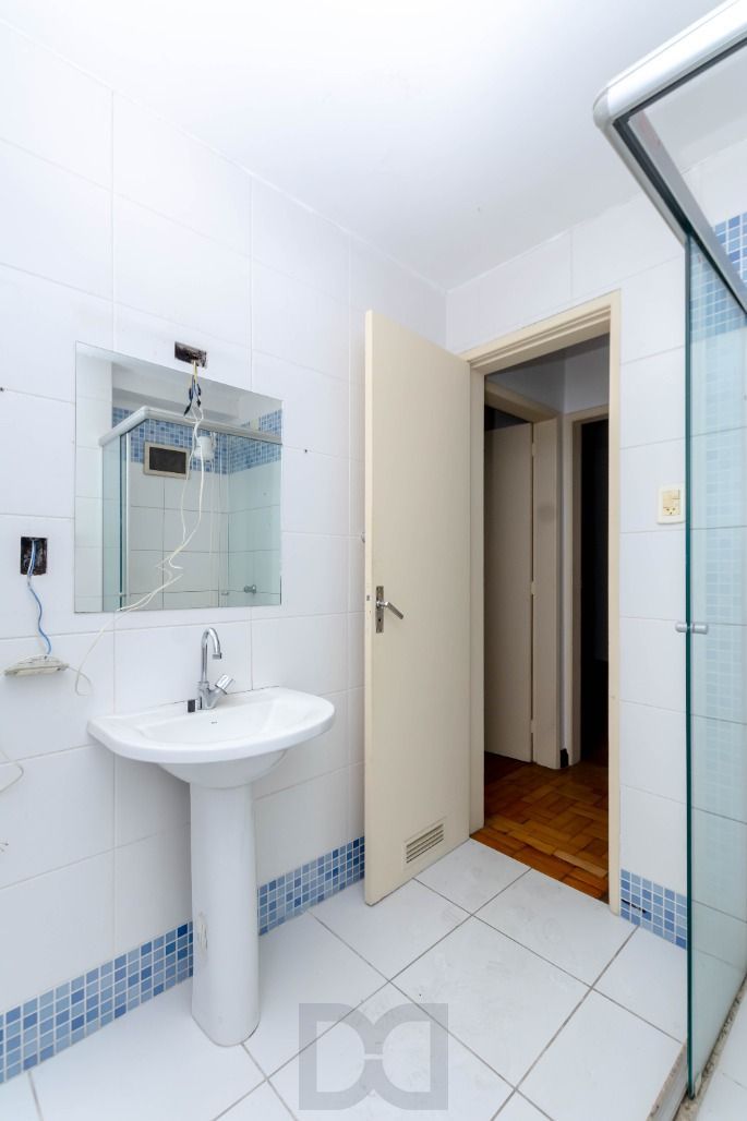 Apartamento 3 dorm. 88m² Cidade Baixa - Porto Alegre — foto 25