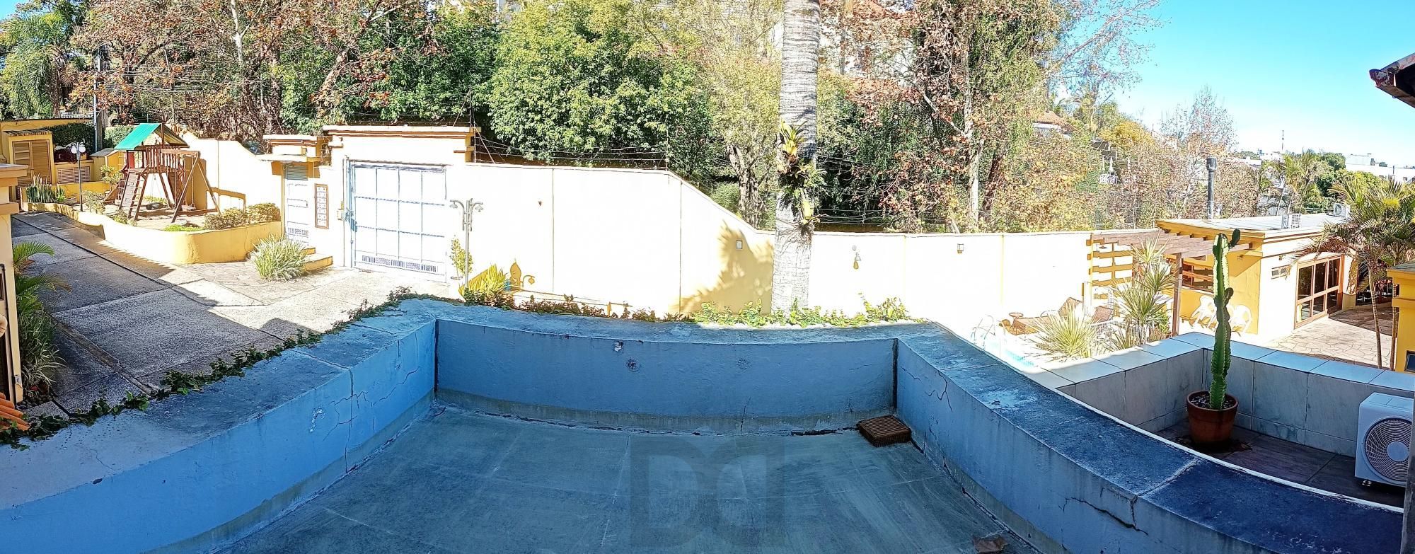 Casa em condomínio com piscina e 2 vagas — foto 29