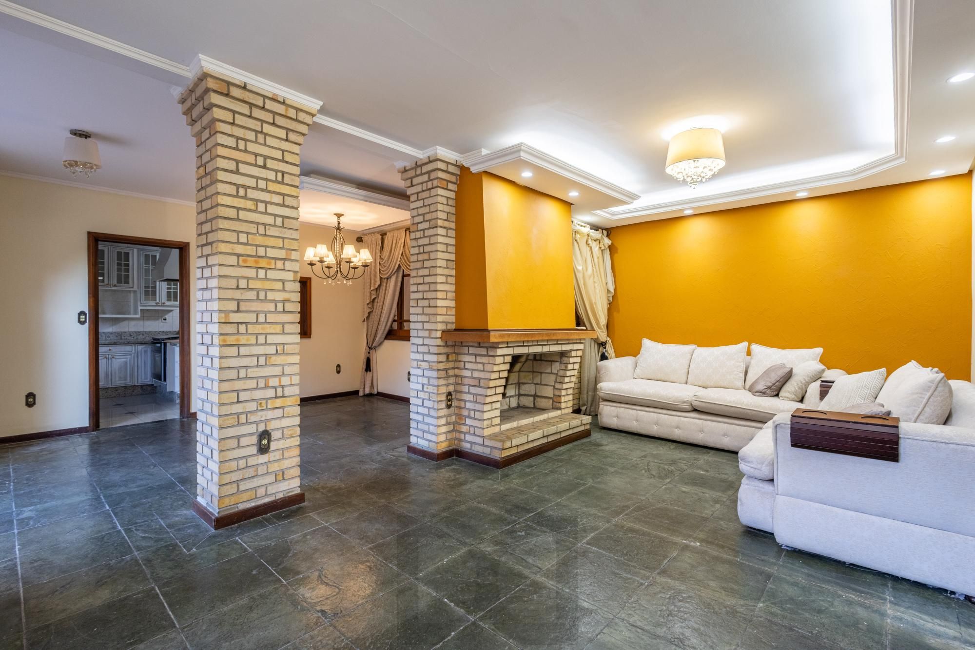 Casa com 374 m² | 3 suítes | Piscina | Ao lado do Jardim Europa — foto 13