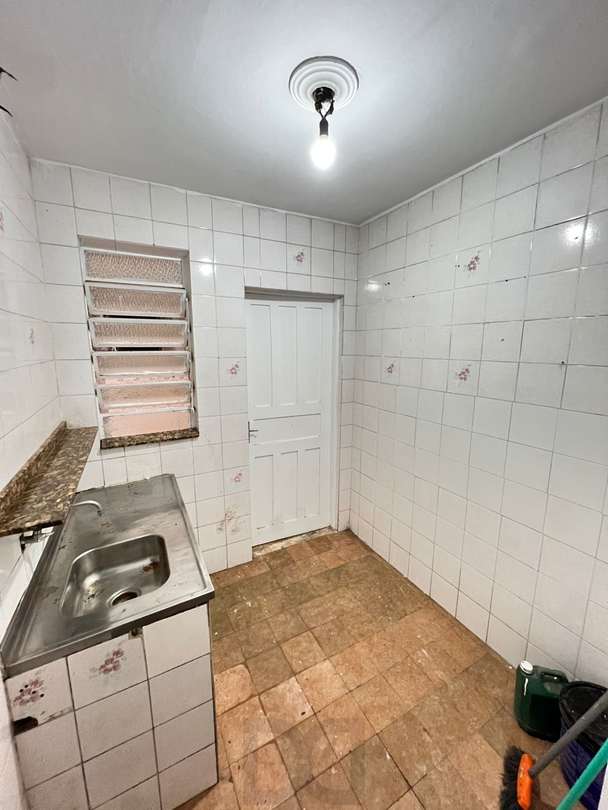 Apartamento 1 dormitório, 1 banheiro desocupado — foto 9
