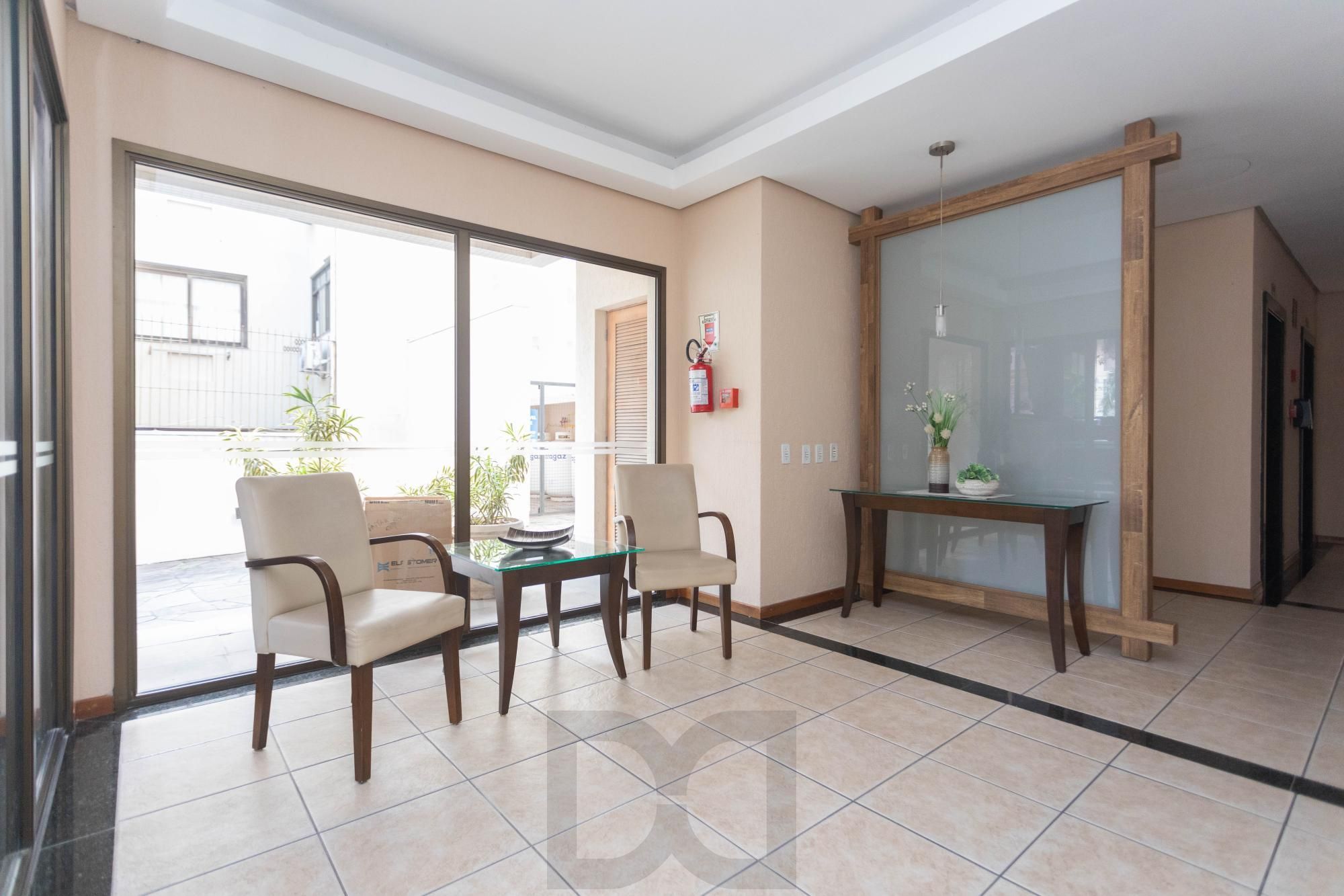 Apartamento 2 dormitórios sendo 1 suíte e 3 vagas no Petrópolis. — foto 28