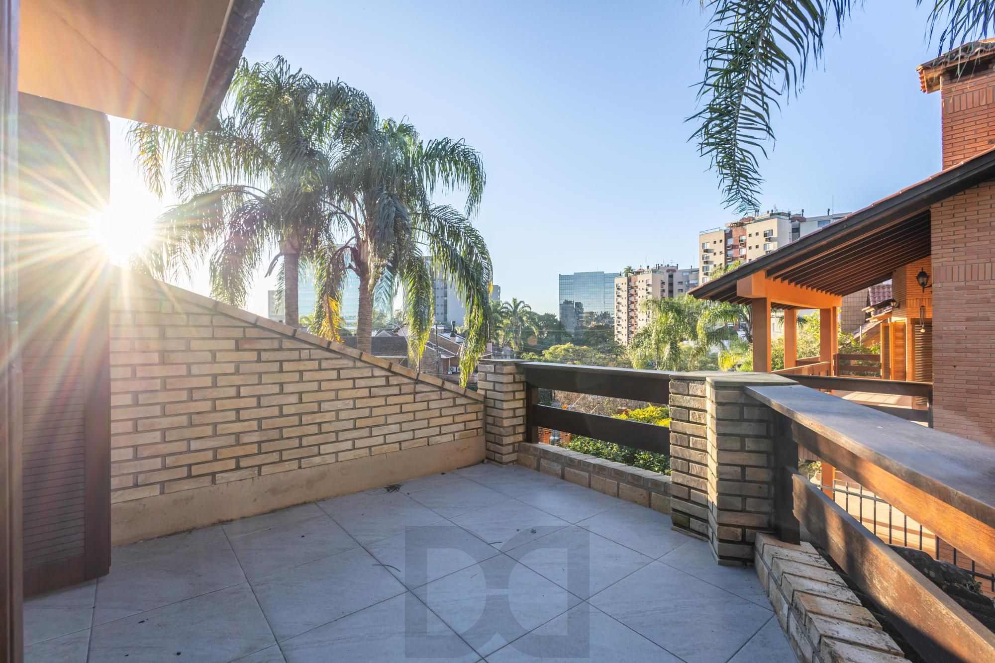 Casa com 374 m² | 3 suítes | Piscina | Ao lado do Jardim Europa — foto 29