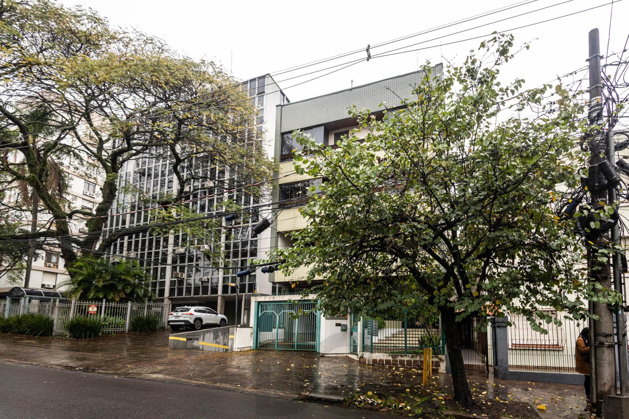 Apartamento de 2 dormitórios no bairro Moinhos de Vento — foto 1