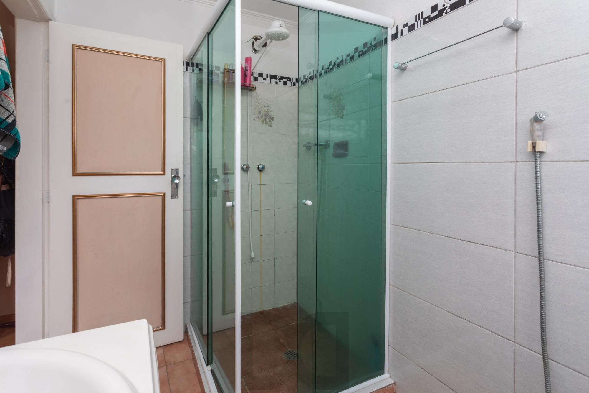 Casa com piscina e 470m2 no Chácara das Pedras — foto 18