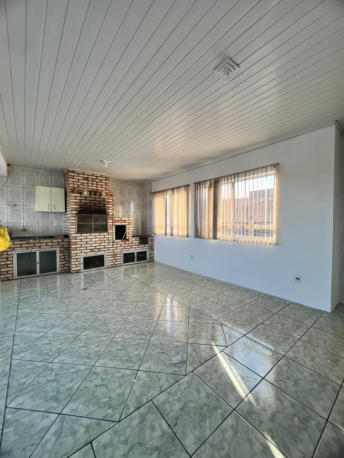 Casa à venda com 215m² na Hípica, 3 quartos sendo 1 suíte e 2 vagas — foto 29