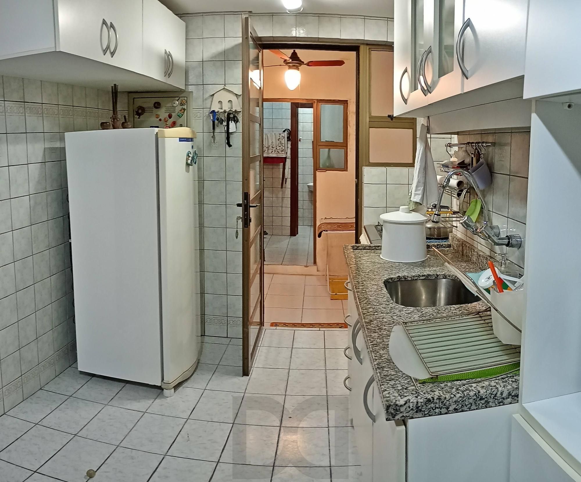 Casa em condomínio com piscina e 2 vagas — foto 16