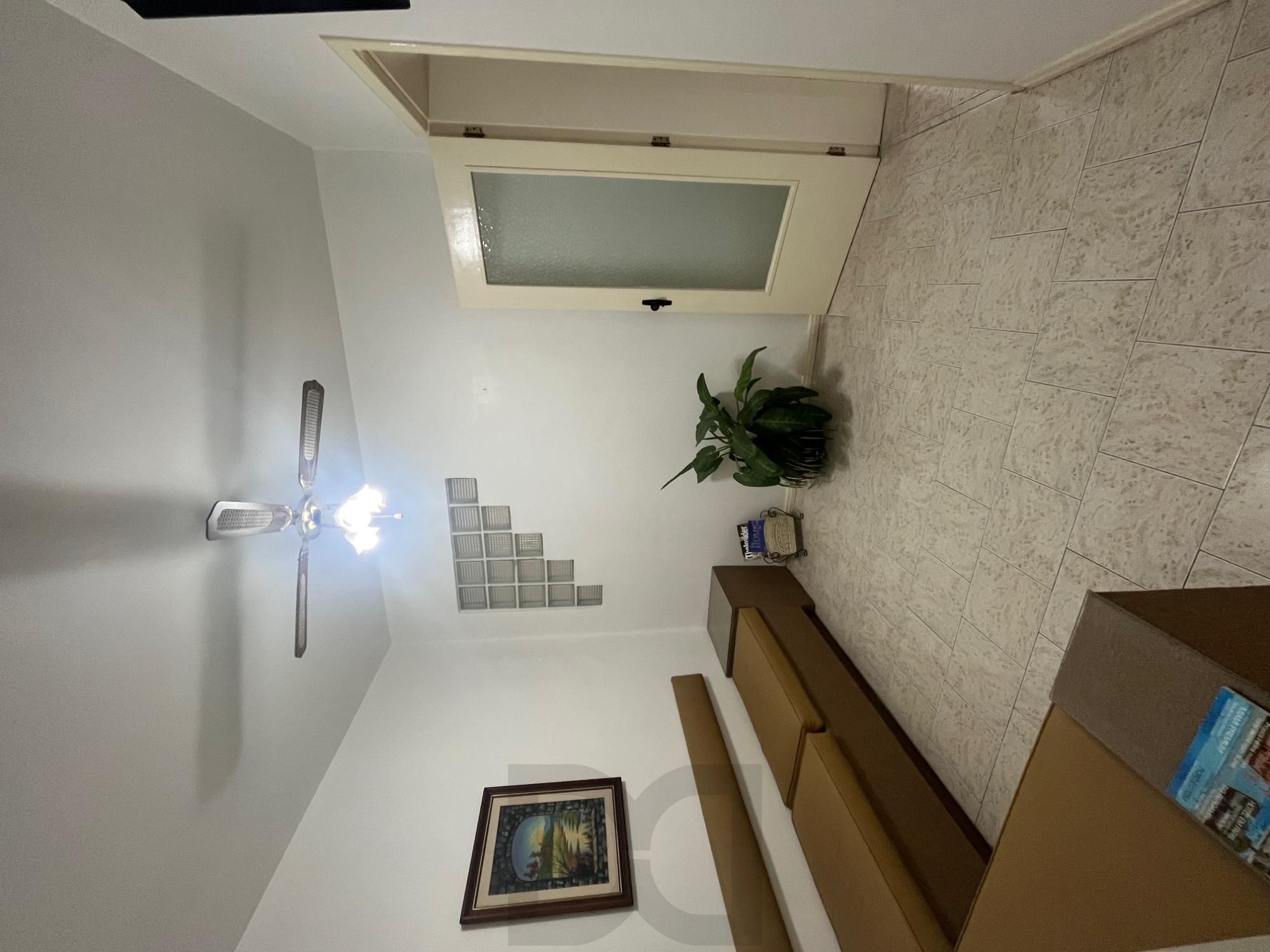 Sala Comercial à Venda na Cidade Baixa – 57m² Privativos Excelente Oportunidade — foto 2