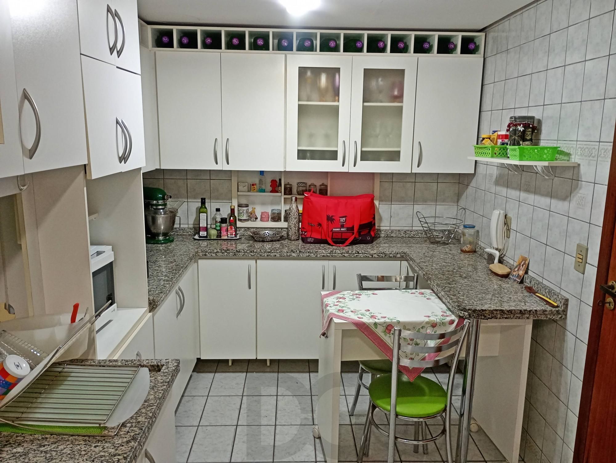 Casa em condomínio com piscina e 2 vagas — foto 15