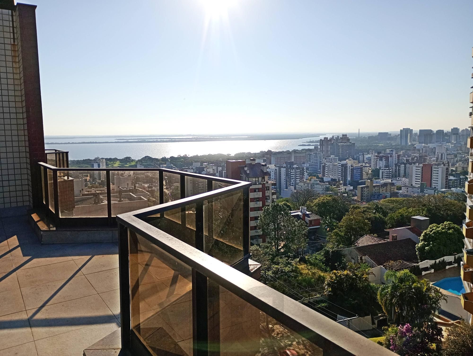 Cobertura com vista para o Guaíba, suíte e 2 vagas — foto 1
