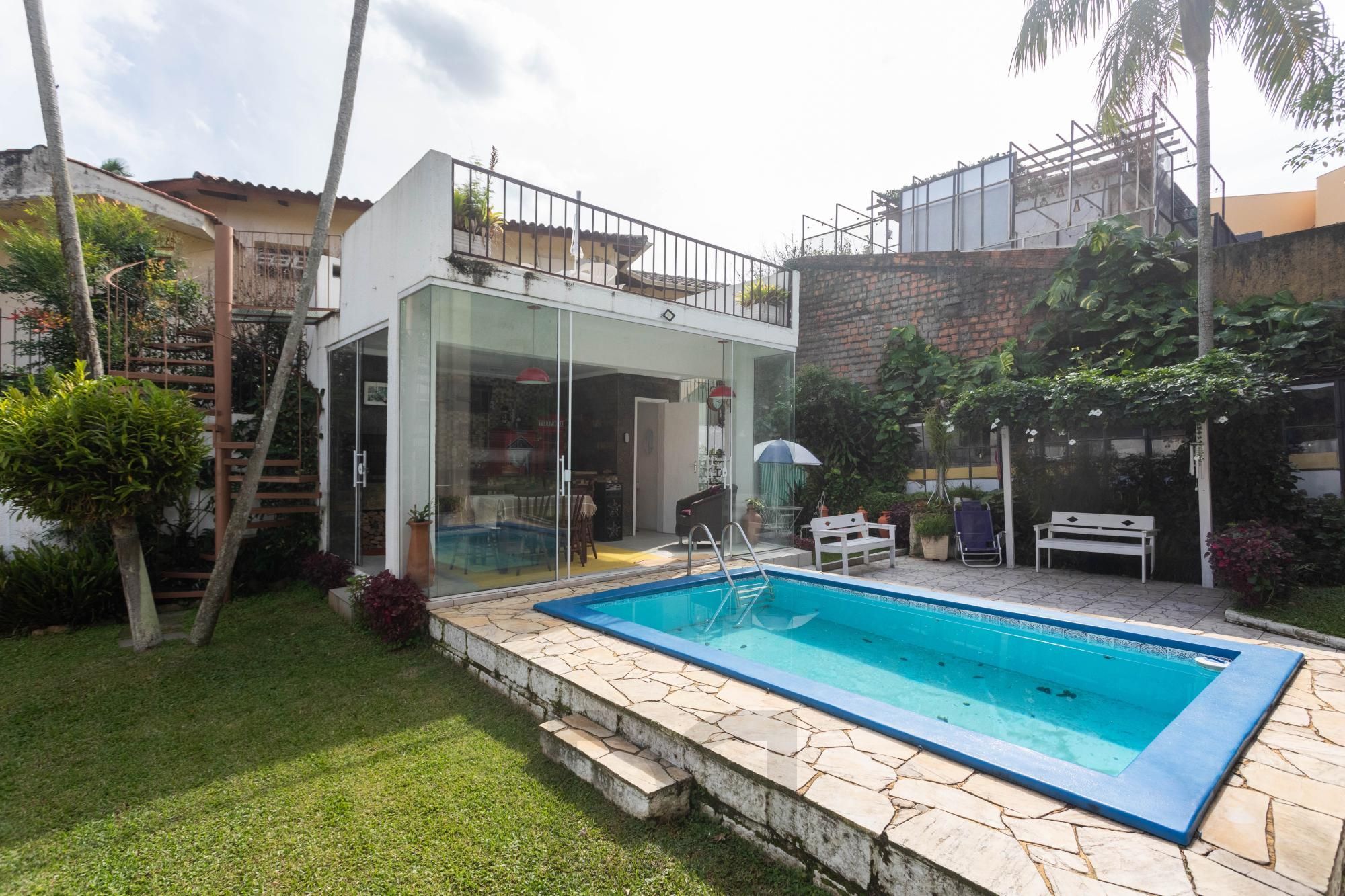 Casa com piscina e 470m2 no Chácara das Pedras — foto 33