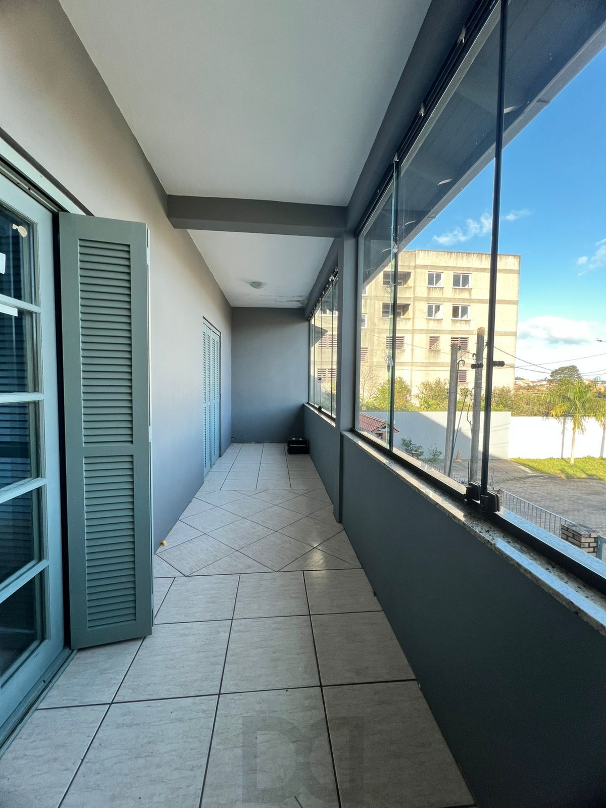 Casa à venda com 215m² na Hípica, 3 quartos sendo 1 suíte e 2 vagas — foto 27