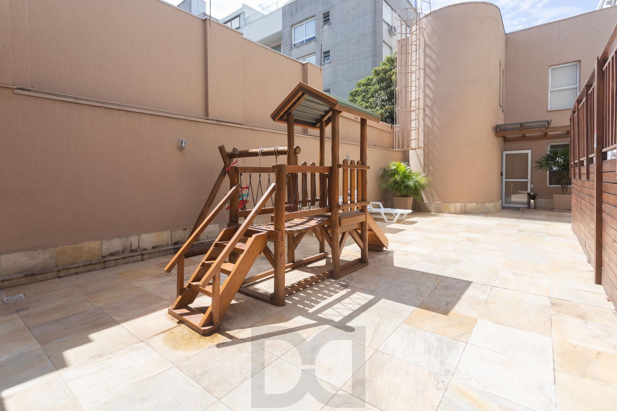 Apartamento de 3 dormitórios com suíte e garagem dupla no bairro Santana — foto 26