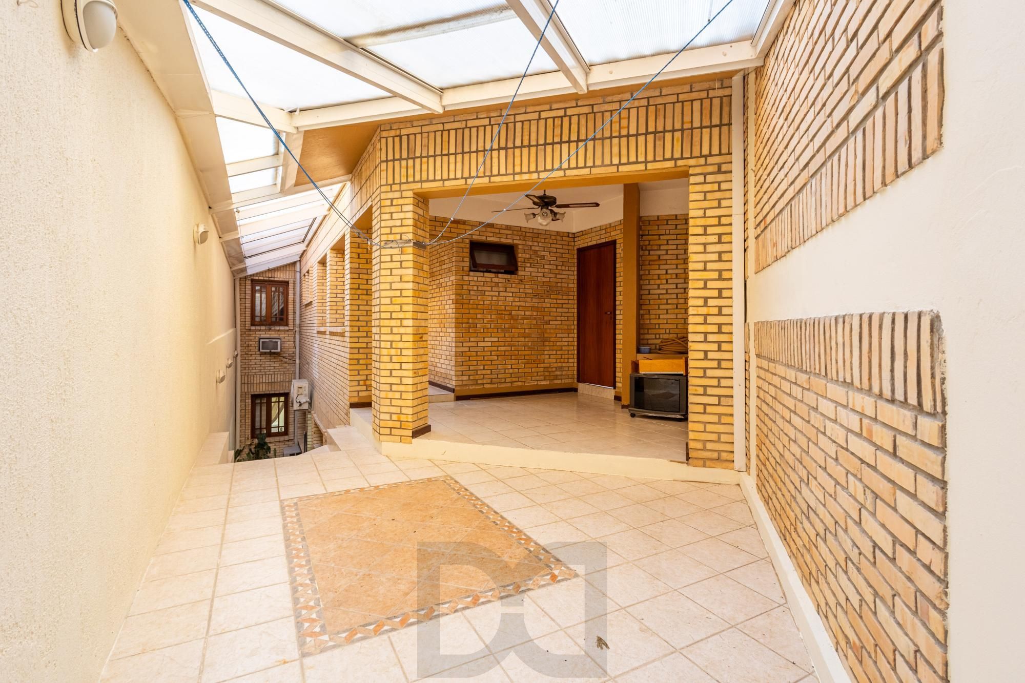 Casa com 374 m² | 3 suítes | Piscina | Ao lado do Jardim Europa — foto 21