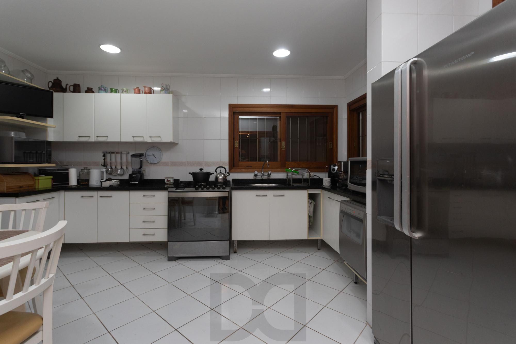 Casa no Chácara das Pedras com piscina e 316m2 — foto 15