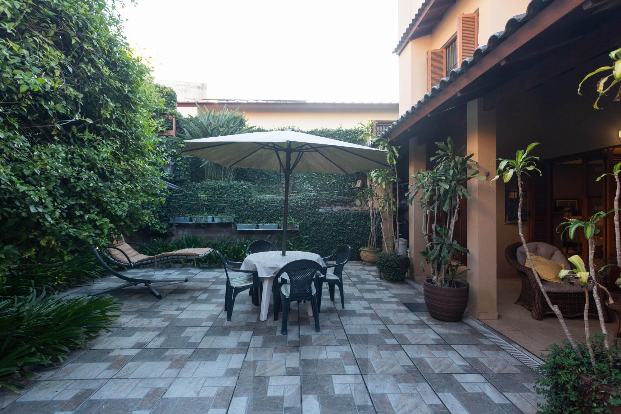 Casa no Chácara das Pedras com piscina e 316m2 — foto 22