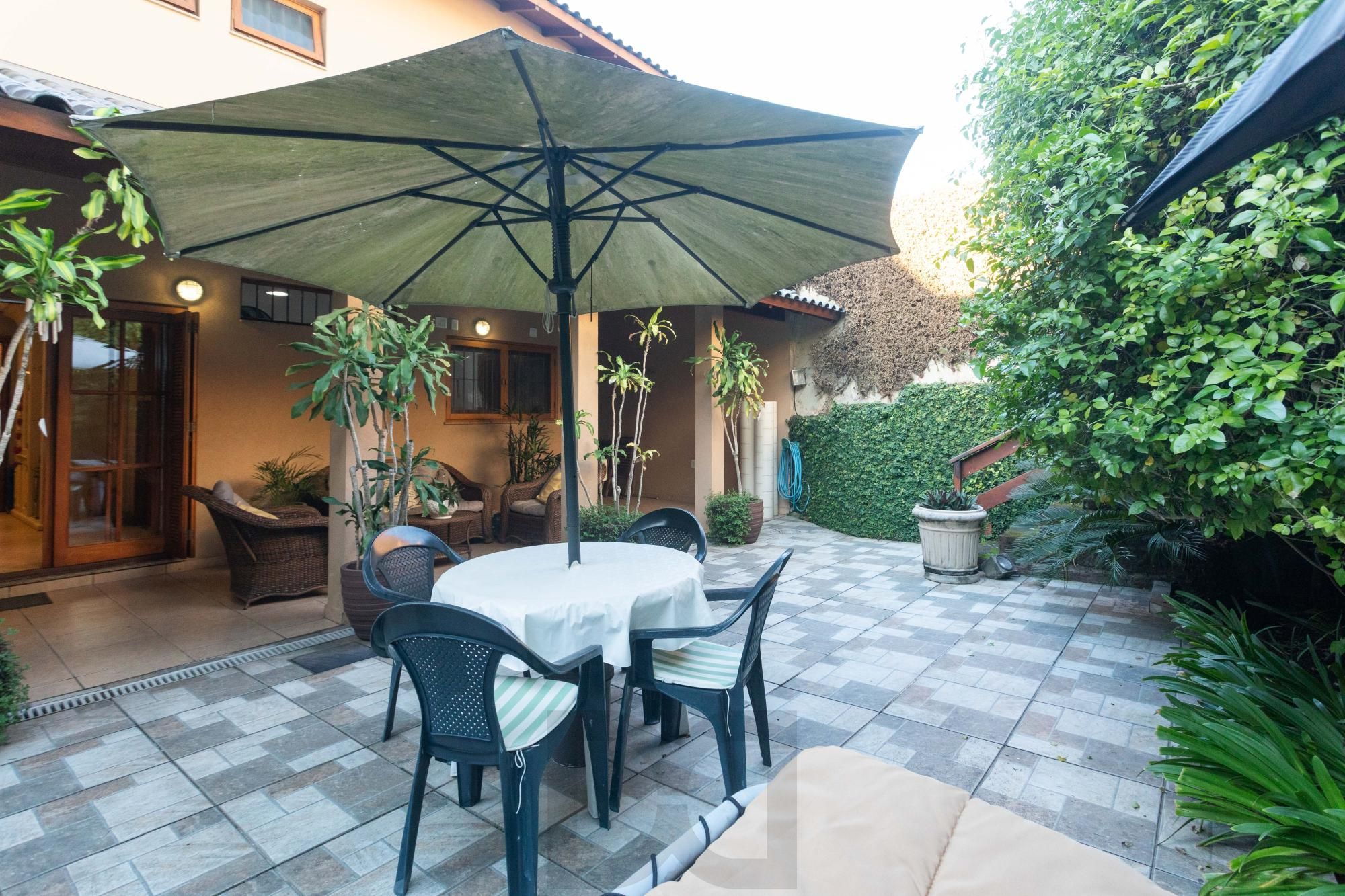 Casa no Chácara das Pedras com piscina e 316m2 — foto 23