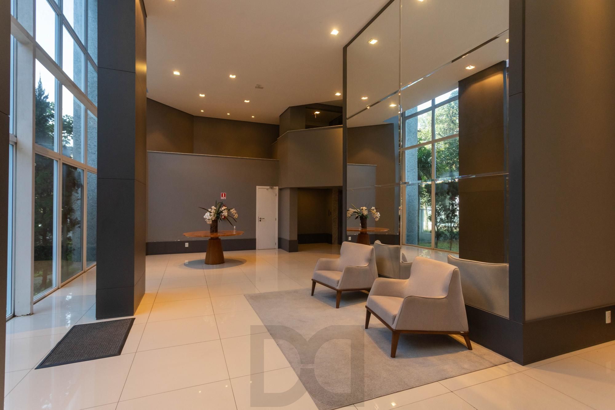 Apartamento com 207 m2 no Rio Branco com 3 vagas — foto 1