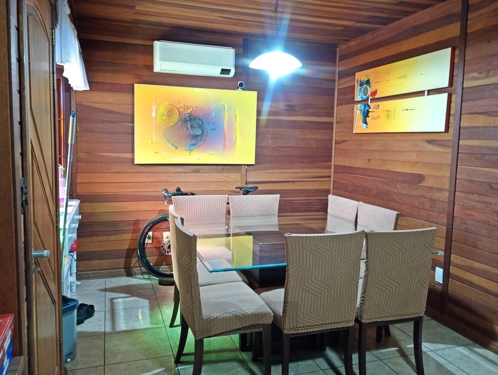 Casa com piscina e edícula — foto 9