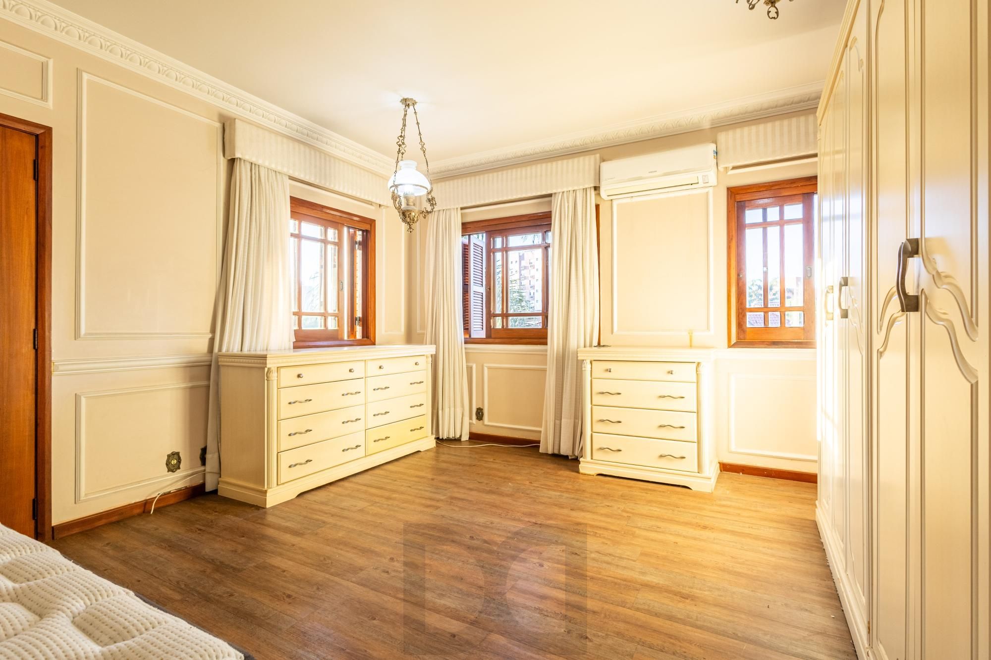 Casa com 374 m² | 3 suítes | Piscina | Ao lado do Jardim Europa — foto 39
