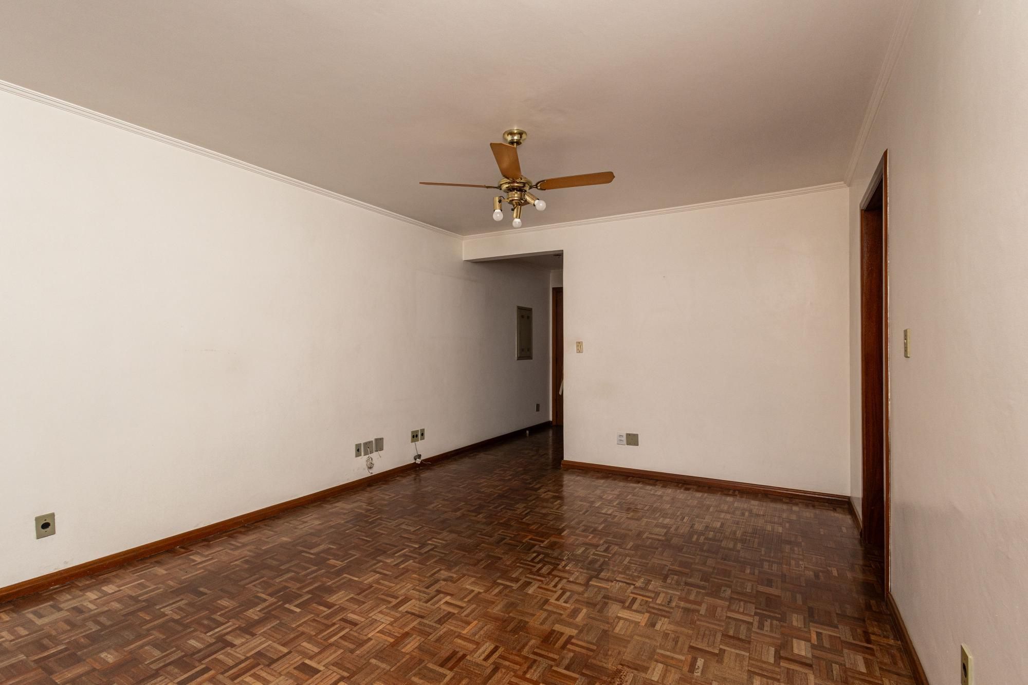 Apartamento de 2 dormitórios no bairro Moinhos de Vento — foto 9